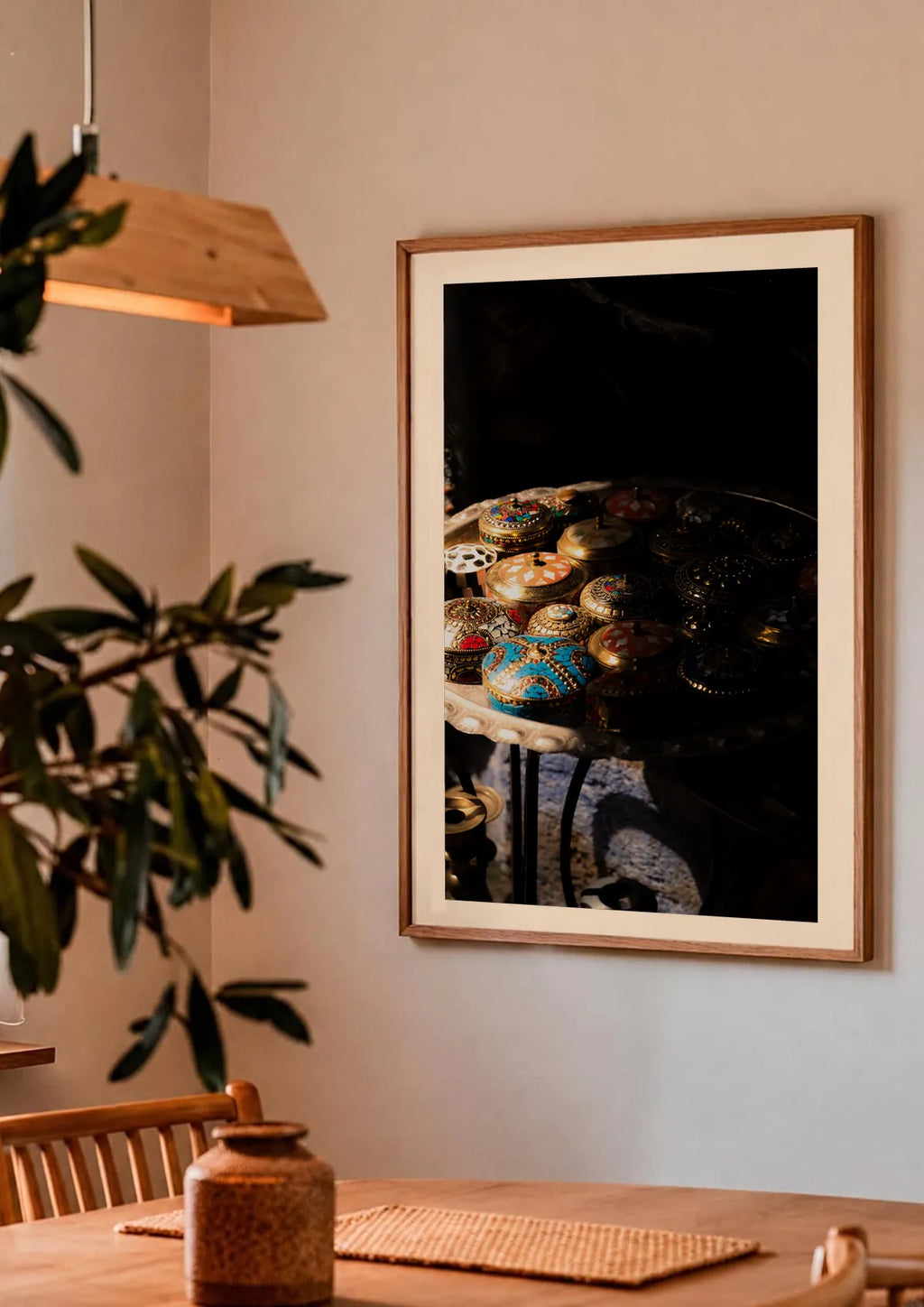 Medina Treasures — Enzo Benzoni limited-edition print, framed in situ (couple-dining)